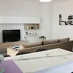 Апартаменты Erin Luxury