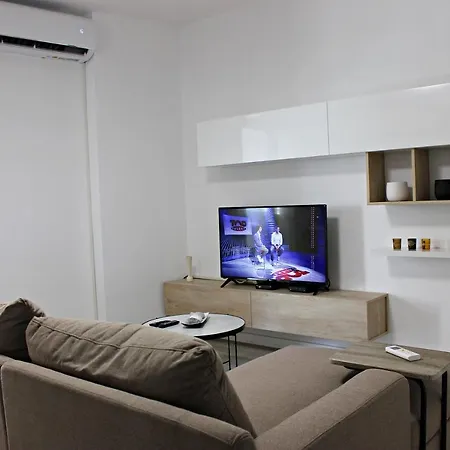 Erin Luxury