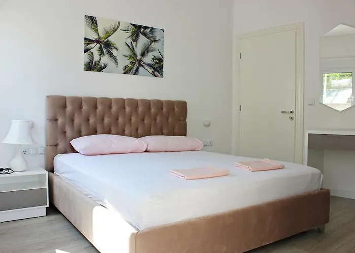 Erin Luxury דירה